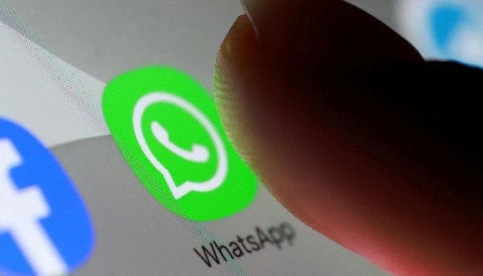 واتساب يقترب من تغيير طريقة التواصل.. نقطة خضراء تكشف الأشخاص المتصلين لحظة بلحظة