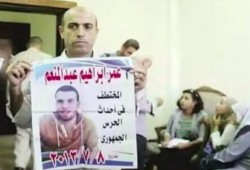 بعد 13 عامًا من إختفائه.. ما زال مصير الطالب عمرو متولي مجهولًا ووالده المحامي معتقل بسبب البحث عنه