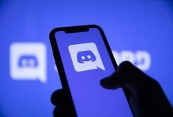 فرانس برس || اعتقال 60 شابًا مصريًا بسبب مجموعة معارضة على "ديسكورد"