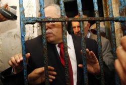 تحذيرات حقوقية من تدهور أوضاع السجناء في تونس مع انقطاع الكهرباء وموجات الحر