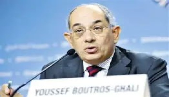 بكري يهاجم عودة يوسف بطرس غالي ويجدد اتهامات الاستيلاء على أموال المعاشات وسط جدال حول سياسات ما قبل يناير 2011