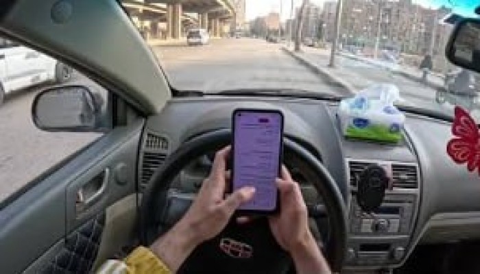 واقعة استدراج وسرقة بالإكراه لكابتن النقل الذكي في الهرم تطرح تساؤلات: أين حماية الأمن والشركة؟