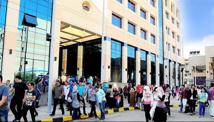 قبل ظهور النتيجة.. الجامعات الخاصة والأهلية تستثمر في قلق الأسر برسوم تصل إلى 5000 جنيه لـ  «حجز المقاعد»