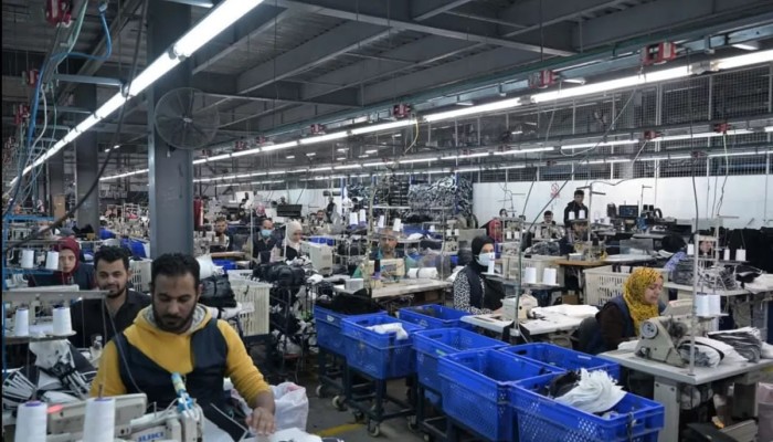 المنصة || ضغوط متزايدة على مصدّري المنسوجات المصريين بعد رفع الرسوم الأمريكية إلى 12.5%