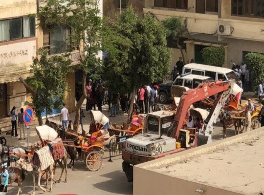 دون خطة واضحة.. الحكومة تستعد لتطوير منطقة نزلة السمان وتحمّل الأهالي عبء تقنين 5 آلاف غرفة سياحية