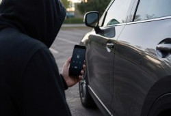 ثغرة بلوتوث تهدد ملايين السيارات.. اختراق عن بُعد يفتح الأبواب ويعطل الحماية الأمنية في ثوانٍ