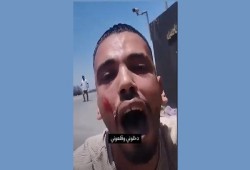 بالفيديو.. شاب يستغيث أمام سجن وادي النطرون بعد الاعتداء عليه وإهانة أسرته أثناء زيارة أقاربه