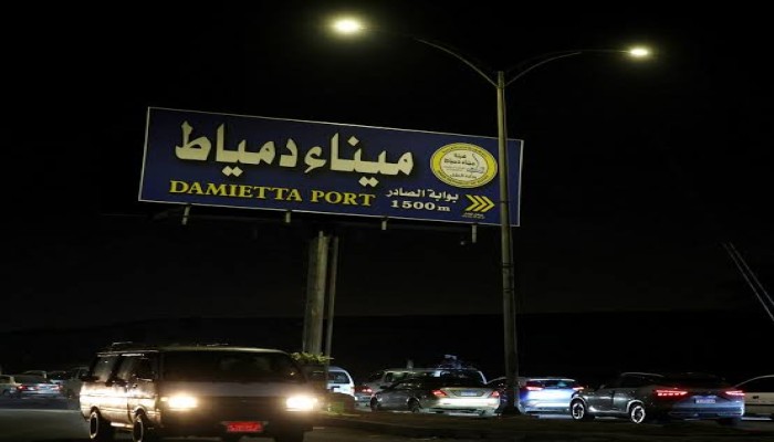 "وول ستريت جورنال" عن مسؤولين مصريين: ترجيحات بضلوع إيران في هجوم ميناء دمياط