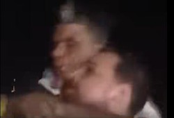 فيديو متداول يتهم الشرطة بطلب رشاوى والاعتداء على مواطن داخل كمين مروري