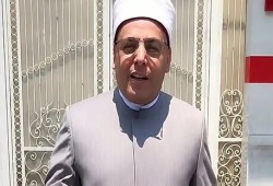 الأوقاف تحقق مع إمام ظهر أمام نادي الزمالك وسخر من مشاركة الأهلي بالكونفدرالية  الافريقية (فيديو)