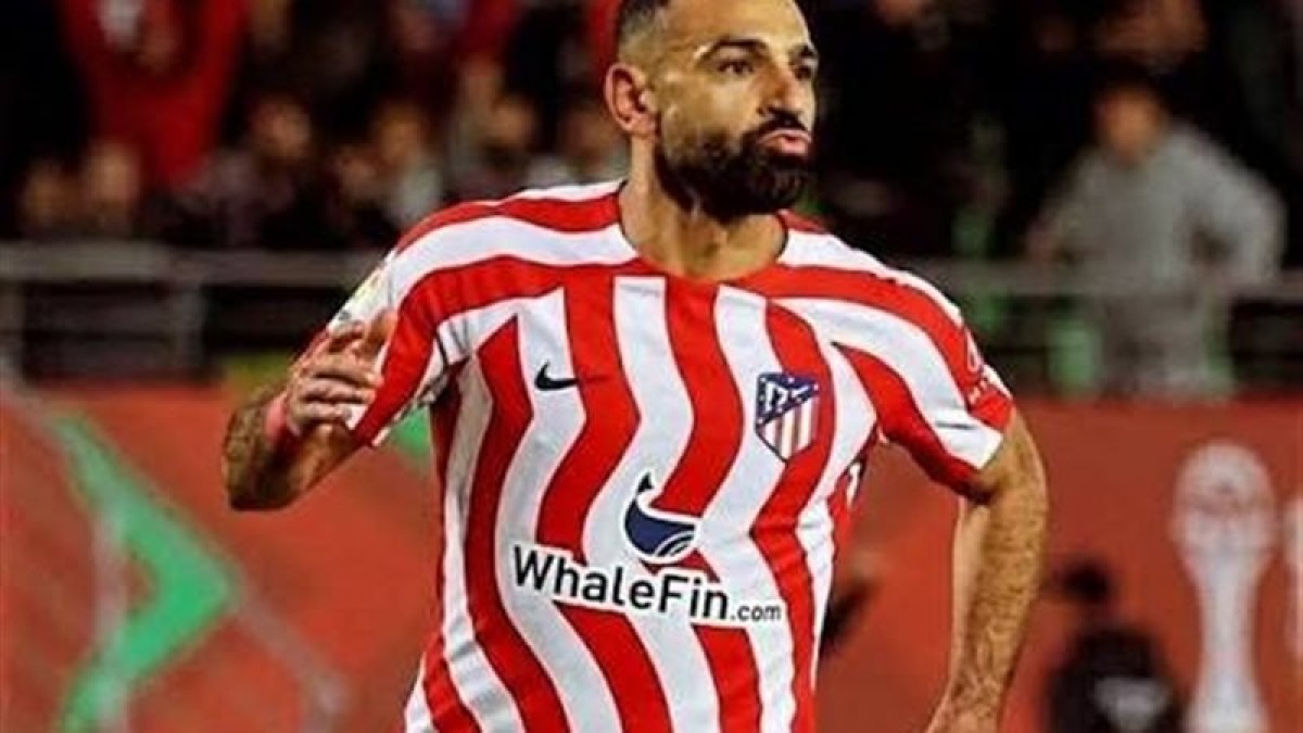 أتلتيكو يطارد محمد صلاح بعد رحيله عن ليفربول والراتب يعطل صفقة قد تمتد حتى 2028