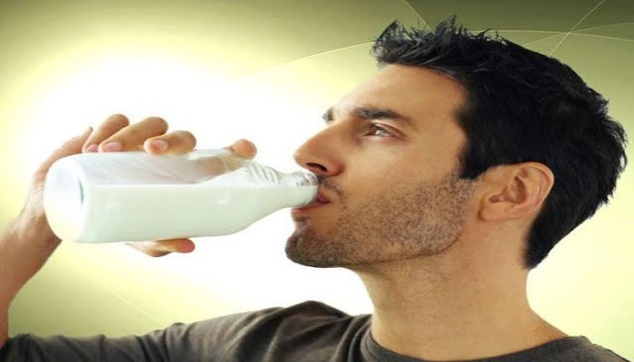 جدل واسع بعد التحذير من الحليب .. يزيد خطر الإصابة بالسرطان