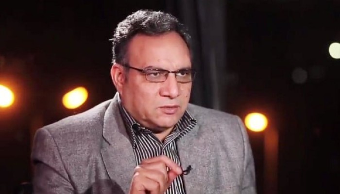 عمار علي حسن: الوزراء تحولوا إلى موظفين بلا صلاحيات والمواطنون لا يعرفون أسماءهم