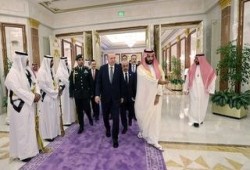إكاثيميريني || أثينا تعيد تقييم استراتيجيتها في الشرق الأوسط