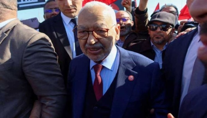رئيس البرلمان التركي يطالب بالإفراج عن الغنوشي وسط انتقادات حقوقية لظروف احتجازه وتدهور وضعه الصحي