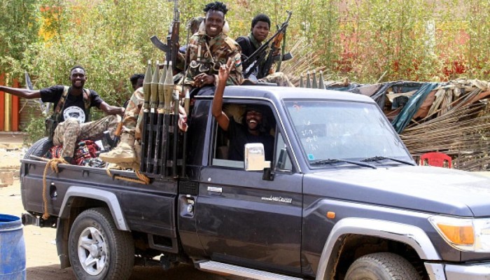 السودان: الجيش يصد هجمات الدعم السريع والحكومة تستعيد سيطرتها  وسط اتساع رقعة القتال