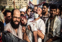 هاشتاج #رابعة_مذبحة يتصدر التفاعل في الذكرى الـ13 .. ومغردون يستعيدون شهادات القتل وأوراق التلفيق القضائي