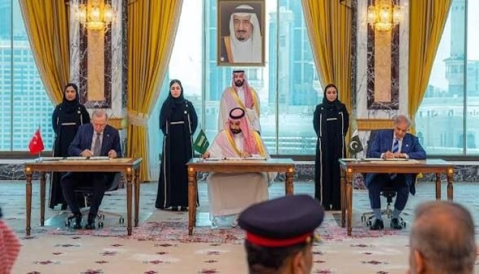 ذا هيل || اتفاق مكة يبعث برسالة إلى واشنطن بشأن مستقبل الوجود الأمريكي في الشرق الأوسط