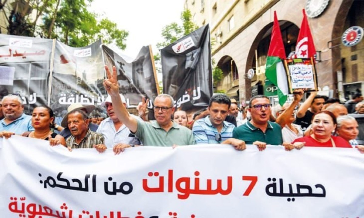 تونس تحت ضغط الاعتقالات والأزمة الاقتصادية.. الغنوشي يفك إضرابه وملفا البوغديري يعمّقان أزمة الثقة بالقضاء