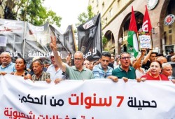 تونس تحت ضغط الاعتقالات والأزمة الاقتصادية.. الغنوشي يفك إضرابه وملفا البوغديري يعمّقان أزمة الثقة بالقضاء