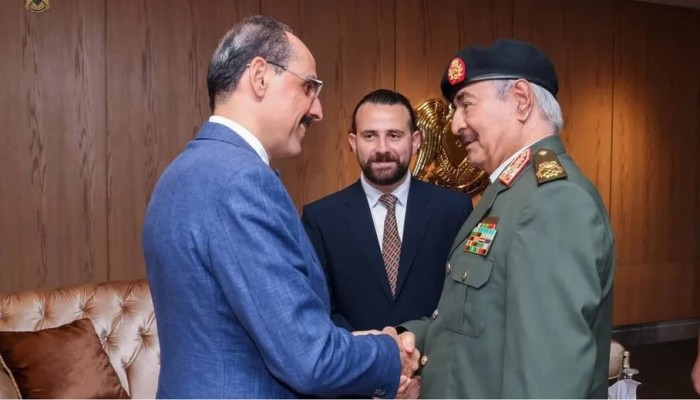 من مواجهة طرابلس إلى مصافحة حفتر.. تركيا تعيد رسم نفوذها في ليبيا بحسابات البحر والإعمار
