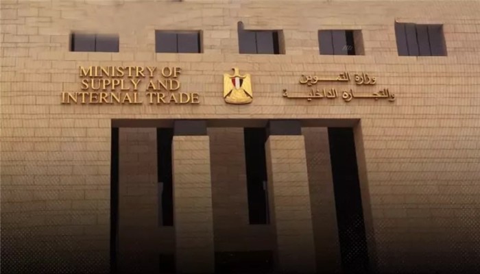 مديريات التموين تحجب أجر 1400 جنيه عن عمال الاستعانة 4 أشهر وسط غياب التأمين ومخالفة الحد الأدنى