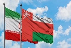 بعد تعثر المسار الإيراني العُماني وتصعيد اقتصادي وعسكري أمريكي .. وطهران تلوّح بـ"النوووي"