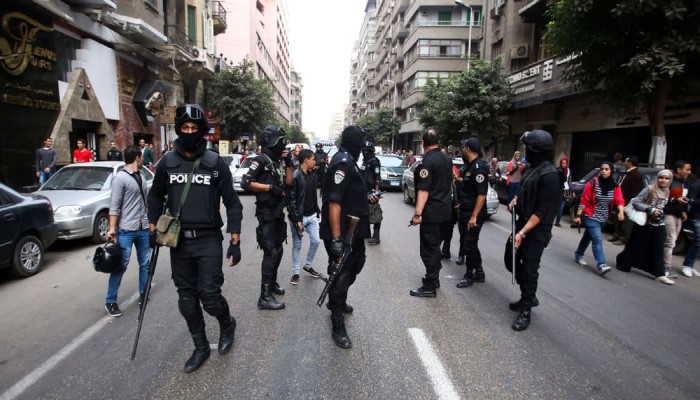 بين «ثورة الجياع» والإصلاح المبكر.. جدل المعارضة المصرية يتصاعد حول الغضب الشعبي ومخاوف الانفجار
