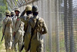 الجيش الباكستاني يقتل 49 مسلحًا في خيبر بختونخوا وبلوشستان وسط انتقادات لتغليب الحل الأمني