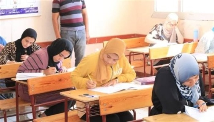 وزارة التعليم تبدأ البكالوريا بعد اختيار 95% من طلاب أولى ثانوي ورسوم 200 جنيه لإعادة الإختبار