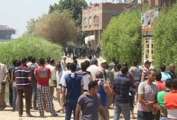 "مش هنسيب بيوتنا لو على موتنا ".. فيديو || مسيرة احتجاجية لأهالي الوراق بعد تجاهل مطالبهم الملحة