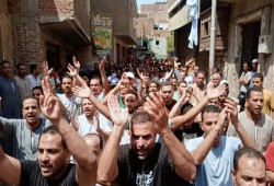 بالفيديو.. الغضب يشتعل بين أهالي الوراق بعد تجاهل الحكومة لمطالبهم وتهربها من تنفيذها