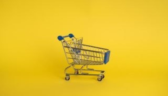 لماذا نلاحظ ارتفاع الأسعار ولا ننتبه إلى تقلص حجم المنتجات؟