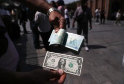 ميدل إيست مونيتور || عملية «المنبوذ الاقتصادي».. واشنطن تستبدل الصواريخ بالمال