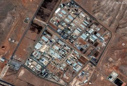 حقيقة استهداف المنشآت النووية في أصفهان.. بيان من الحرس الثوري الإيراني