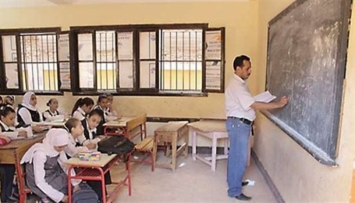 شكاوى المعلمين تكشف تعثر صرف المستحقات واعتراضات على استبعاد الأخصائيين من الحوافز