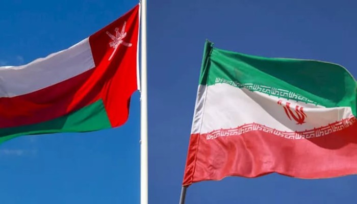 مفاوضات هرمز تقترب من تفاهم بين إيران وعُمان