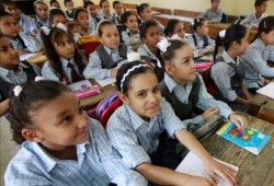 حين تعجز الوزارة والمدرسة.. يدفع المصريون ثمن التعليم مرتين (ملف)