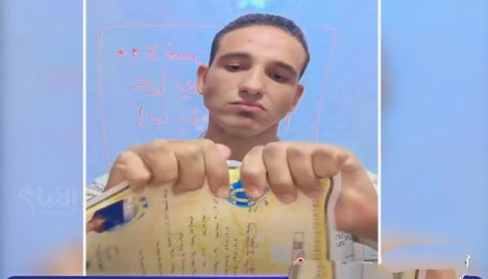 شاب يمزق شهادة التخرج.. أحدث اعتراض على نتائج اختبارات المعلمين بالأكاديمية العسكرية