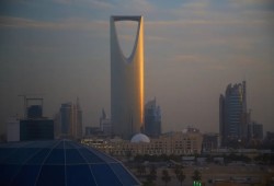 ميدل إيست مونيتور || الرياض تتصل بتل أبيب.. من قوة النفط إلى هلع القصور