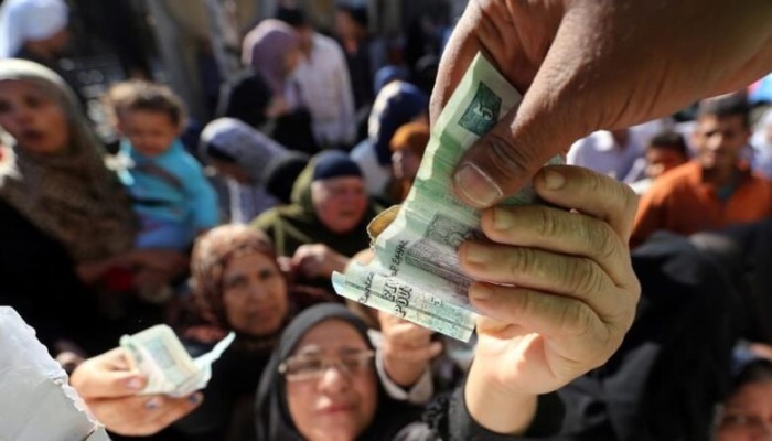 بعد أن أكل التضخم 87 بالمئة من قيمة الجنيه.. عالية المهدي تكشف فشل وصفة الصندوق في إنقاذ معيشة المصريين