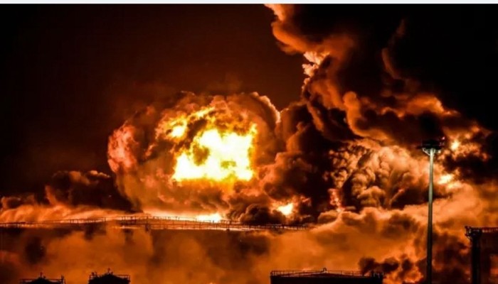 الحوثيون يوسعون هجماتهم إلى الرياض وينبع.. والخطر يهدد المدن ومنشآت الطاقة