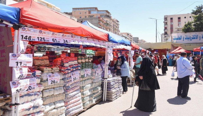 دراسة: 31 ألف جنيه تحتاجها الأسرة المصرية شهريًا مقابل أجور لا تكفي 25% من متطلباتها