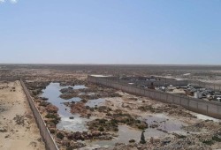 ارتفاع المياه الجوفية يهدد مشروعات الإعمار ويغرق شوارع ومدن ليبيا