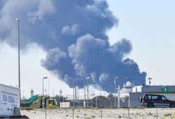 نون بوست || هجمات تضرب قلب شبكة النفط السعودية.. هل تعيد تهديدات أمن الطاقة رسم خريطة الإمدادات؟