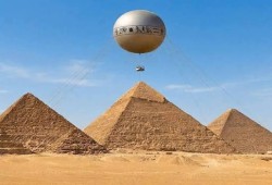 بالون الأهرامات مشروع سياحي يهدد المشهد البصري لأحد أهم الأثار في العالم.. هل تتدخل اليونسكو ؟