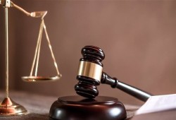 قبل أيام من تطبيق الإجراءات الجنائية.. رسوم التقاضي تصل إلى 500 جنيه للجلسة و35 ألفًا لتصوير ملف وتدفع المنظومة إلى أزمة دستورية