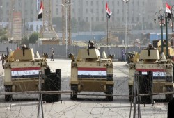 نون بوست || اليمن والبحر الأحمر وحسابات القاهرة.. دروس التدخل المصري في ستينيات القرن الماضي