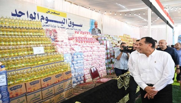 الحكومة توسع مبادرة خفض الأسعار.. هل تستبق موجة غلاء جديدة تزامنا مع ارتفاعات مرتقبة بأسعار الوقود؟