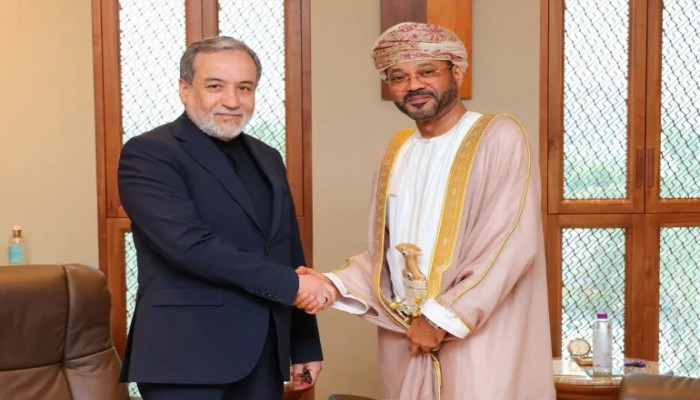 عُمان تتمسك بالوساطة لإنقاذ مفاوضات هرمز بعد رفض ترامب العرض الإيراني